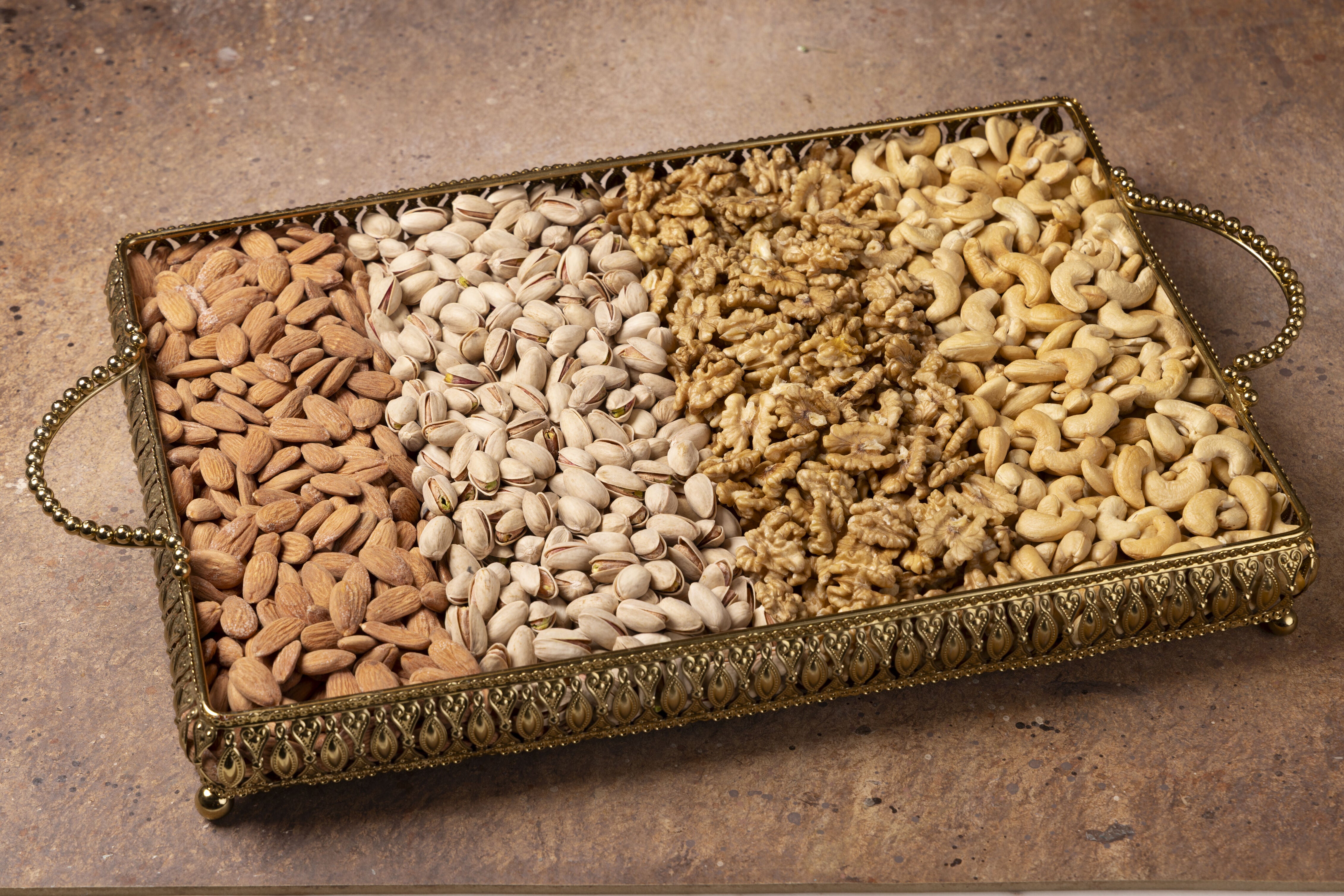Jumbo Tray Meethi Dryfruit Hamper