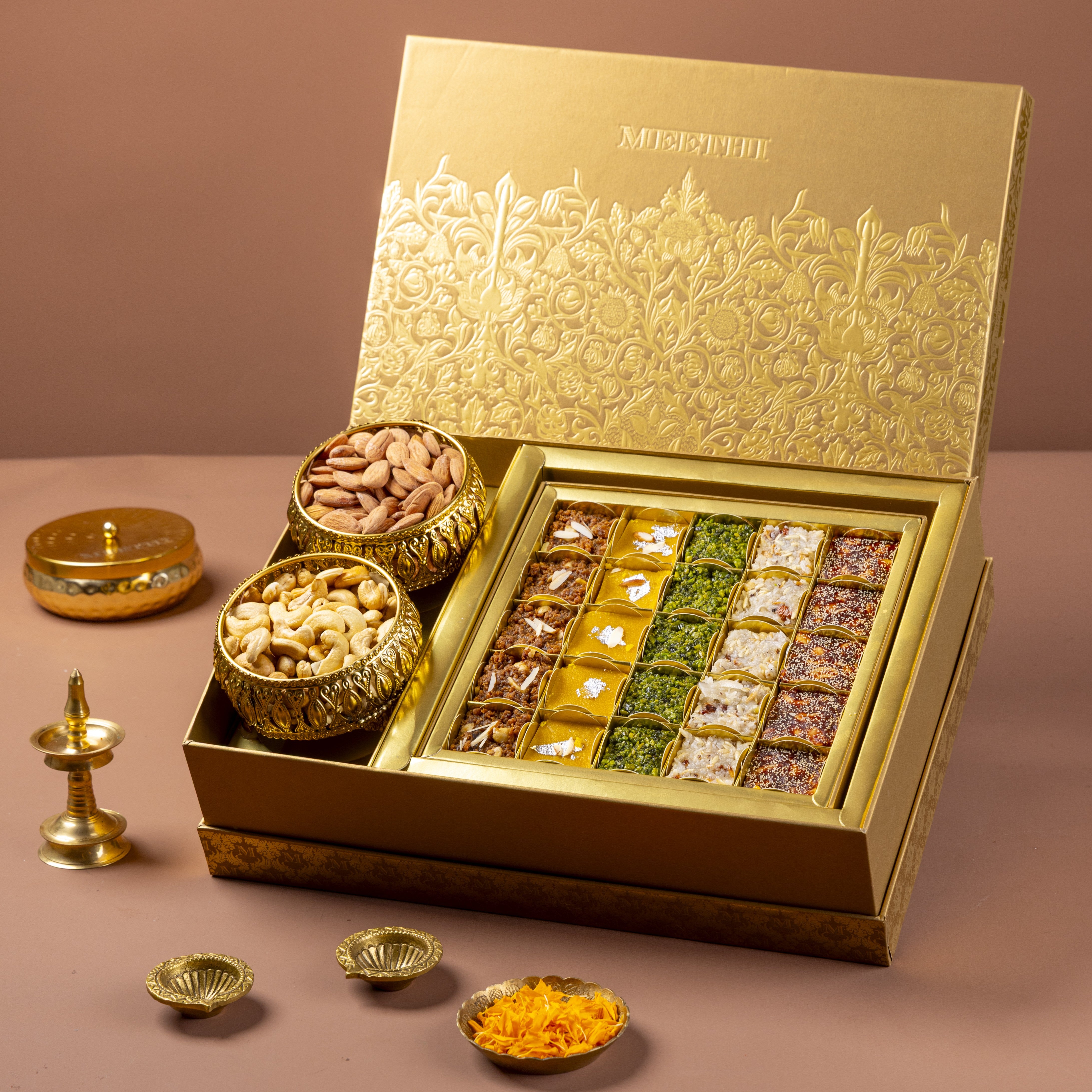 Gold Maharaja Hamper